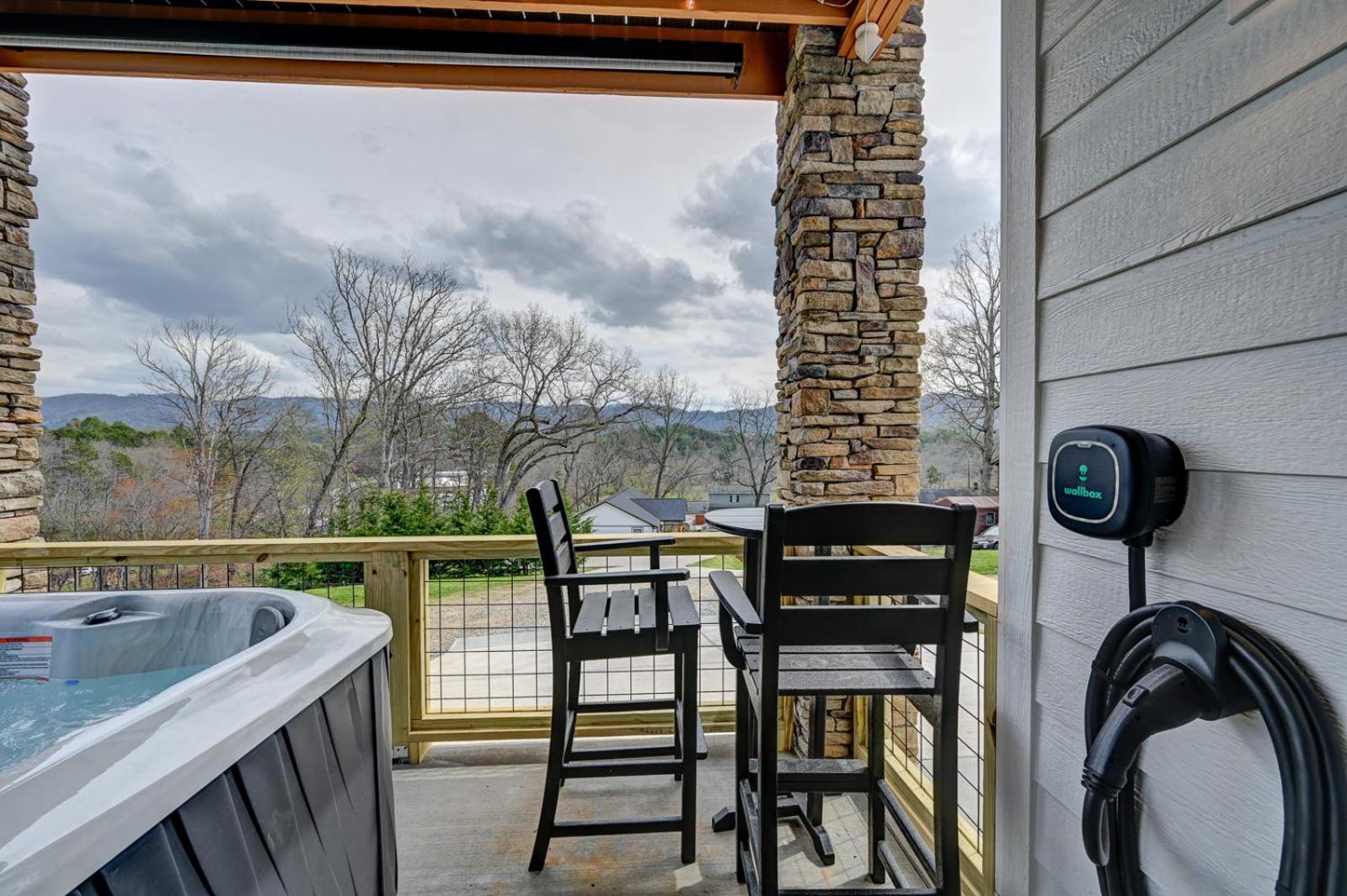 Willa Mon Tresor, Modern Mountain Views With Deck Weaverville Zewnętrze zdjęcie