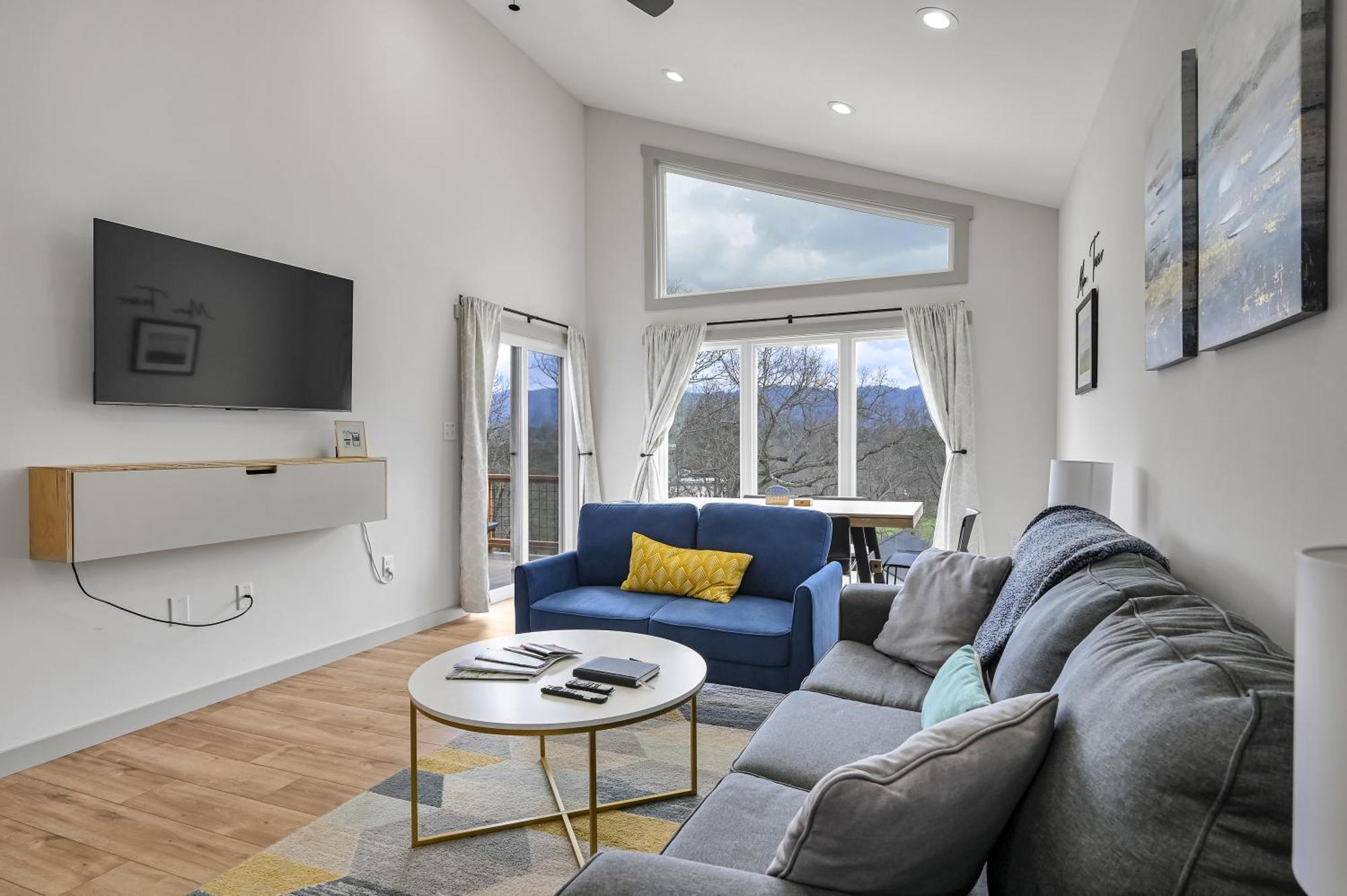 Willa Mon Tresor, Modern Mountain Views With Deck Weaverville Zewnętrze zdjęcie